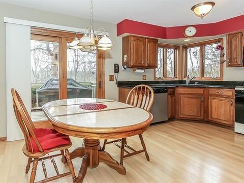 2204 Jordan Ln, Elgin, IL 60123 photo 17