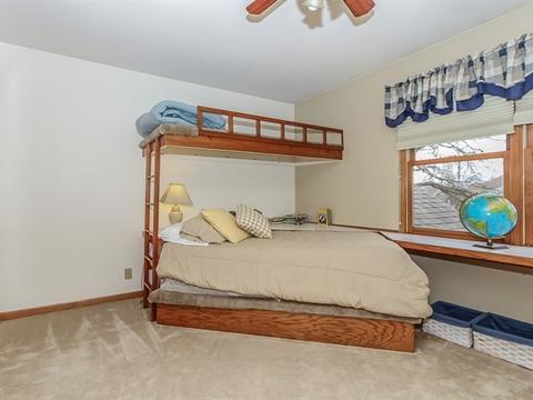 2204 Jordan Ln, Elgin, IL 60123 photo 28