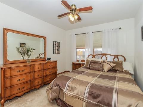 2204 Jordan Ln, Elgin, IL 60123 photo 27
