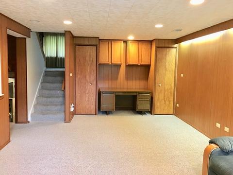 557 S Westgate Rd, Des Plaines, IL 60016 photo 11