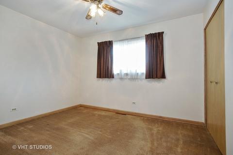 557 S Westgate Rd, Des Plaines, IL 60016 photo 8