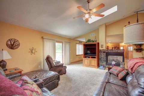 201 Clover Ln, Philo, IL 61864 photo 14
