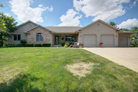 201 Clover Ln, Philo, IL 61864 photo 2
