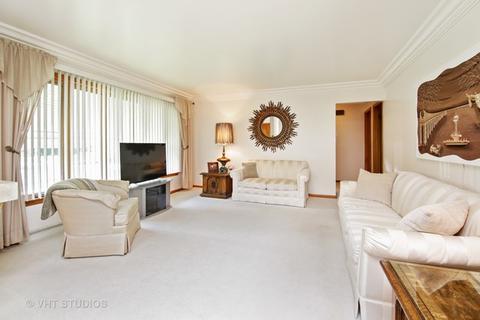 7010 W Wright Ter, Niles, IL 60714 photo 2
