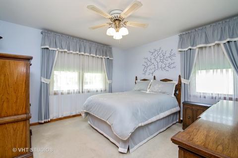 7010 W Wright Ter, Niles, IL 60714 photo 6