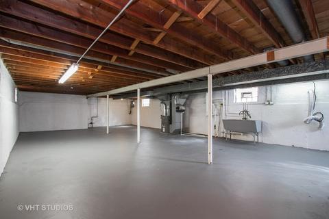 325 E 89th Pl, Chicago, IL 60619 photo 9