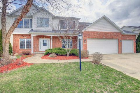 2108 Emerald Dr, Champaign, IL 61822 photo 1