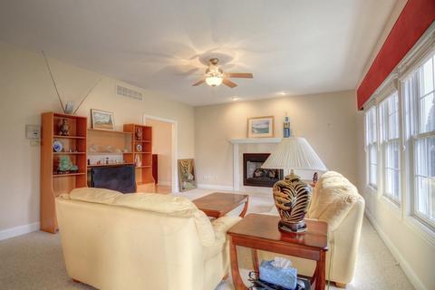 2108 Emerald Dr, Champaign, IL 61822 photo 15