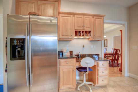 2108 Emerald Dr, Champaign, IL 61822 photo 25