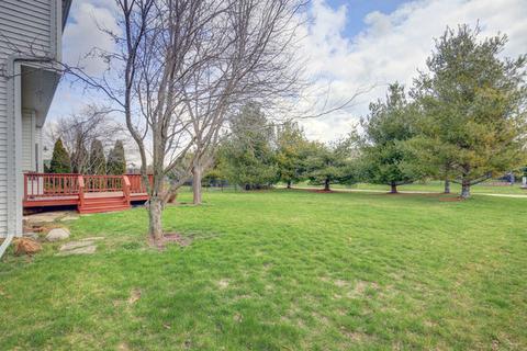 2108 Emerald Dr, Champaign, IL 61822 photo 6