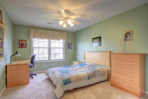 2108 Emerald Dr, Champaign, IL 61822 photo 34