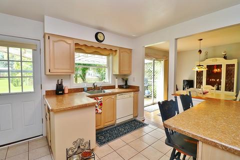 4305 W Shore Dr, Mchenry, IL 60050 photo 10