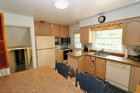 4305 W Shore Dr, Mchenry, IL 60050 photo 8
