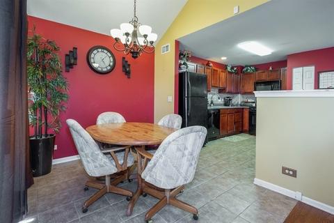 14602 Samuel Adams Dr, Plainfield, IL 60544 photo 4