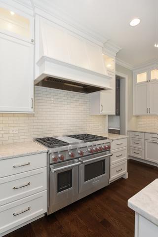 111 5th St, Wilmette, IL 60091 photo 3