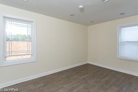 10531 S King Dr, Chicago, IL 60628 photo 11