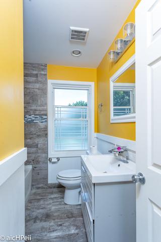 10531 S King Dr, Chicago, IL 60628 photo 9