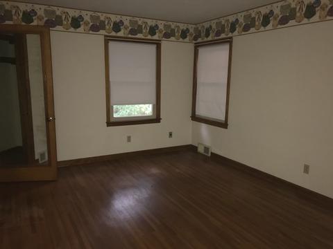 30 E Thompson St, Princeton, IL 61356 photo 12