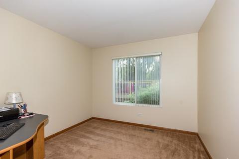 14451 Independence Dr, Plainfield, IL 60544 photo 9