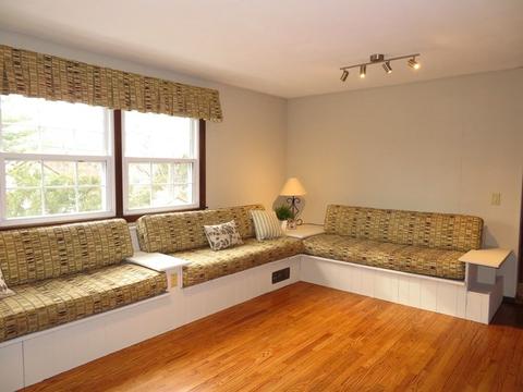 520 Aurora Way, Wheaton, IL 60187 photo 8