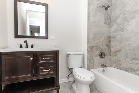 1360 Nottingham Ln, Hoffman Estates, IL 60169 photo 15