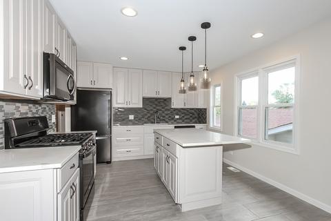 1360 Nottingham Ln, Hoffman Estates, IL 60169 photo 7