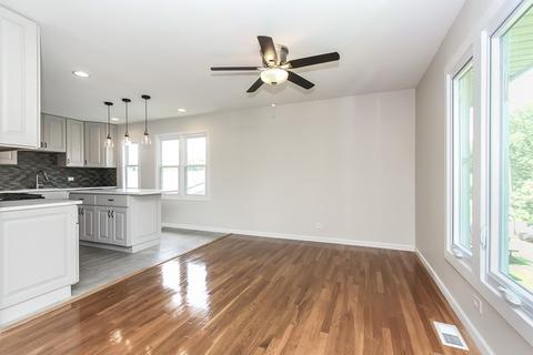 1360 Nottingham Ln, Hoffman Estates, IL 60169 photo 5