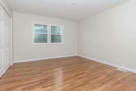 1360 Nottingham Ln, Hoffman Estates, IL 60169 photo 12