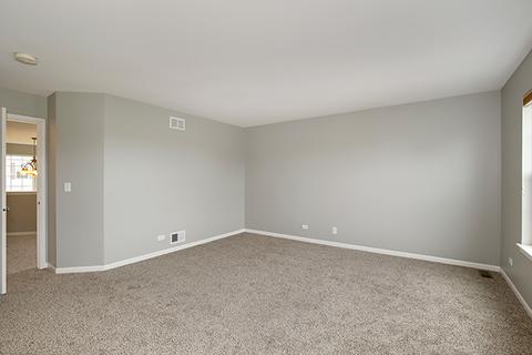 5959 Chatham Dr, Hoffman Estates, IL 60192 photo 17