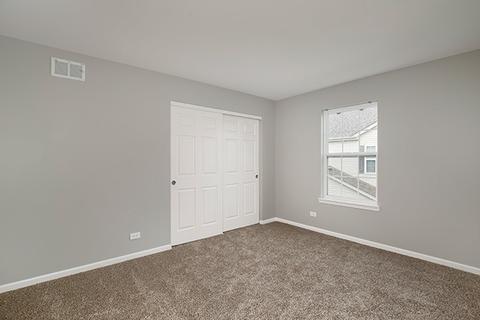 5959 Chatham Dr, Hoffman Estates, IL 60192 photo 22