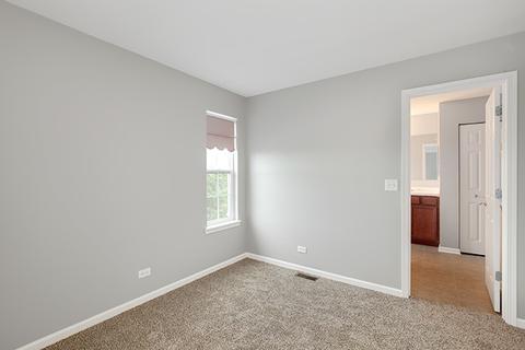 5959 Chatham Dr, Hoffman Estates, IL 60192 photo 18