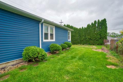 8446 Central Ave, Burbank, IL 60459 photo 21