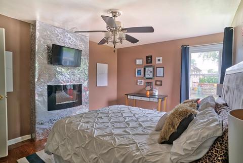 8446 Central Ave, Burbank, IL 60459 photo 14
