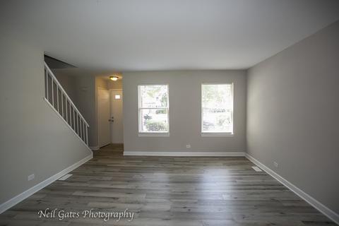 419 Ballard Dr, Algonquin, IL 60102 photo 3
