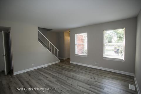 419 Ballard Dr, Algonquin, IL 60102 photo 4