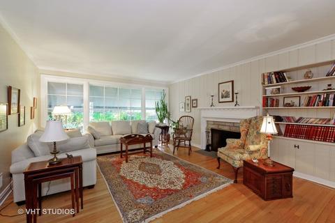 839 Indian Rd, Glenview, IL 60025 photo 2