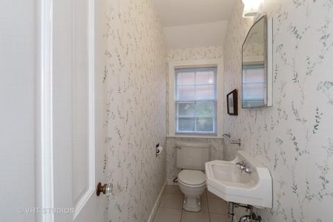 839 Indian Rd, Glenview, IL 60025 photo 10