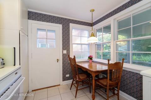 839 Indian Rd, Glenview, IL 60025 photo 4