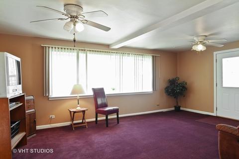 912 Paul St, Mchenry, IL 60051 photo 4