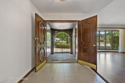 3867 Springdale Ave, Glenview, IL 60025 photo 2