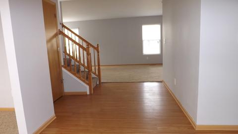 607 Meadow Ln, Harvard, IL 60033 photo 3