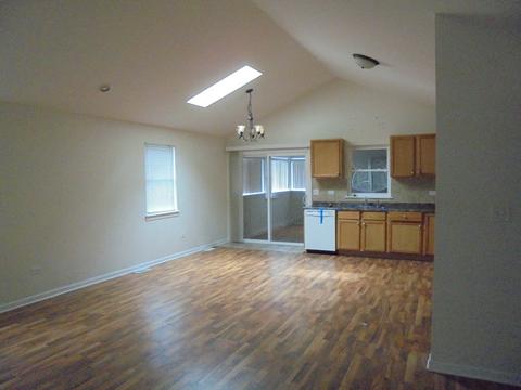 14340 Ridgeway Ave, Midlothian, IL 60445 photo 2