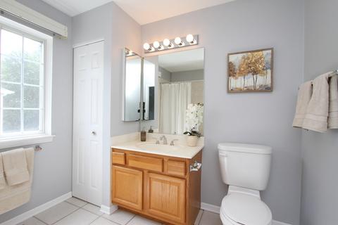408 Pinehurst Ct, Gurnee, IL 60031 photo 21