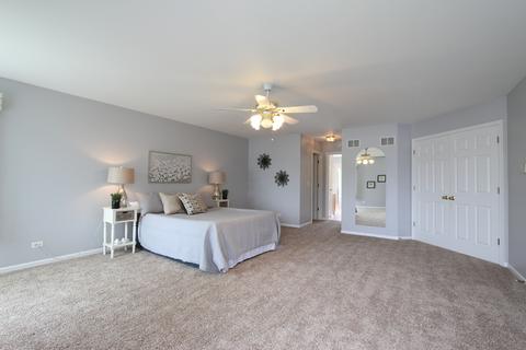 408 Pinehurst Ct, Gurnee, IL 60031 photo 7