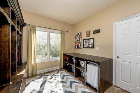 917 Wakeman Ave, Wheaton, IL 60187 photo 8