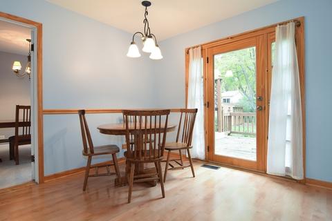2283 Westminster St, Wheaton, IL 60189 photo 4