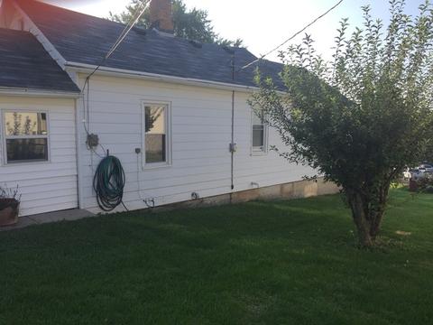 601 E 3rd St, Spring Valley, IL 61362 photo 2