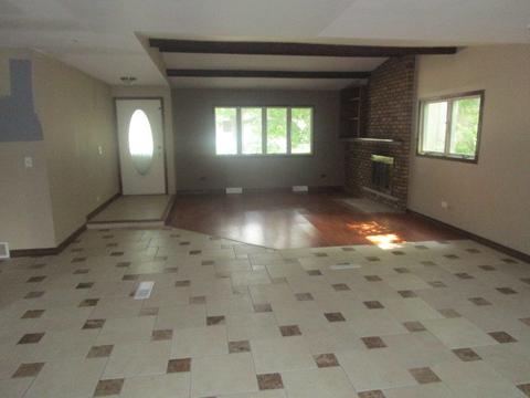 1200 Royal Blvd, Elgin, IL 60123 photo 4