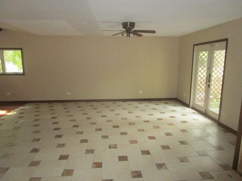 1200 Royal Blvd, Elgin, IL 60123 photo 5