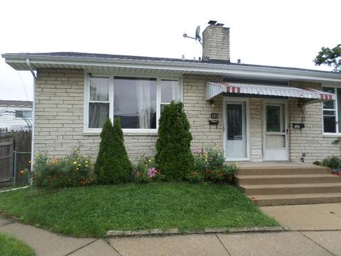 353 Dover Dr, Des Plaines, IL 60018 photo 1